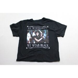 Wednesday Graphic T-Shirt Women Medium Black Excellent Short Sleeve Crop Tee